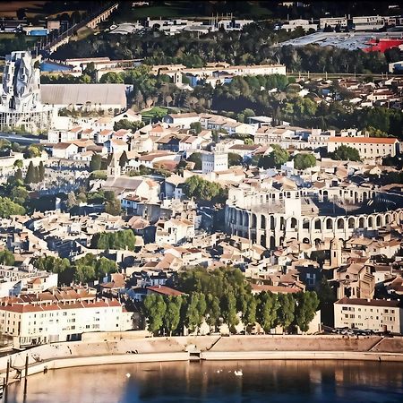 L' Appart Du Centre Historique Charme Et Confort Arles Bagian luar foto